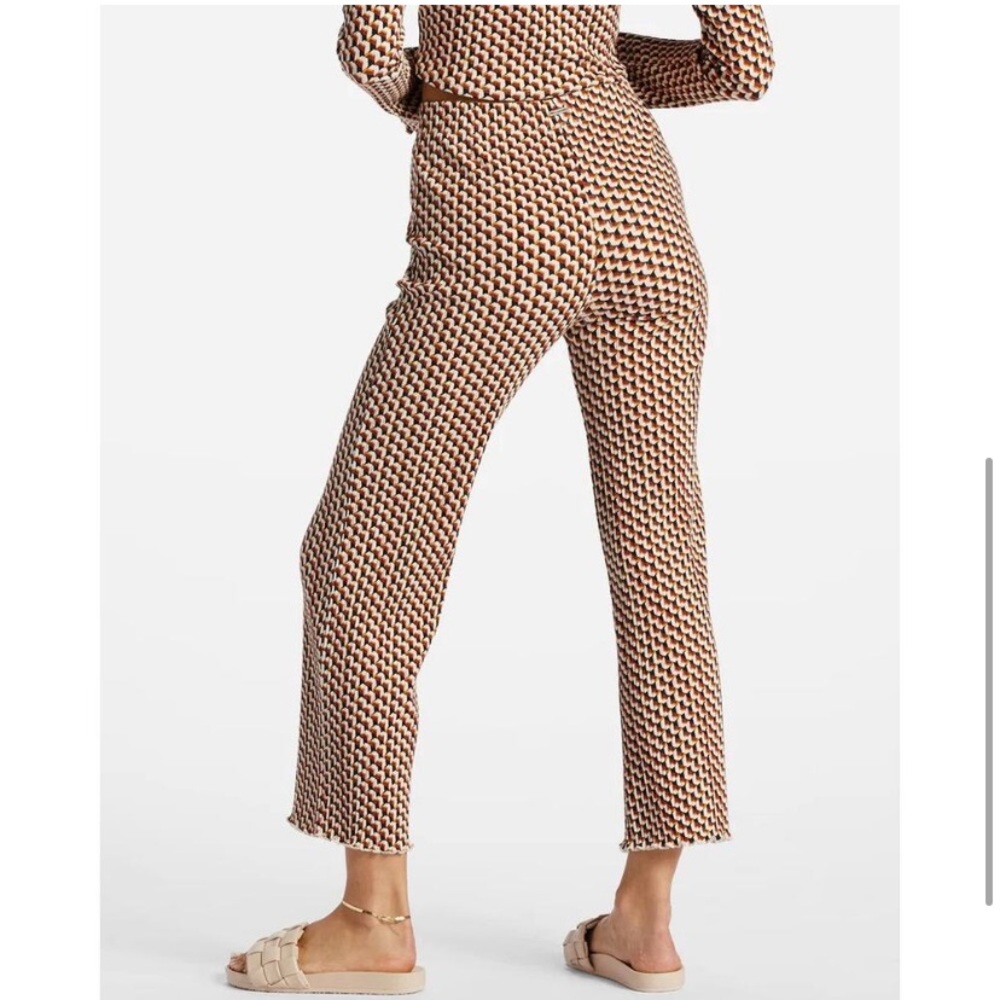 Billabong Women's Patterned Ribbed Knit Pants - Picture 3 of 3